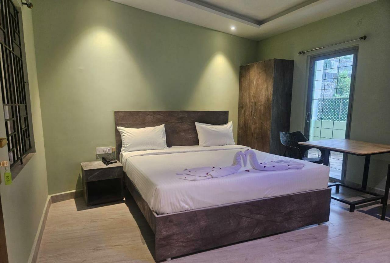 Hotel Peppers Yercaud Exterior foto